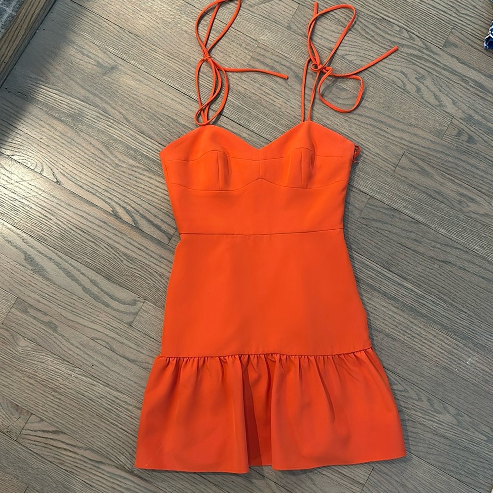 Gianni Bini tie shoulder dress